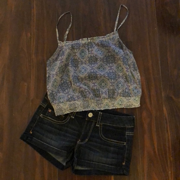American Eagle Outfitters Tops - American Eagle crop tank